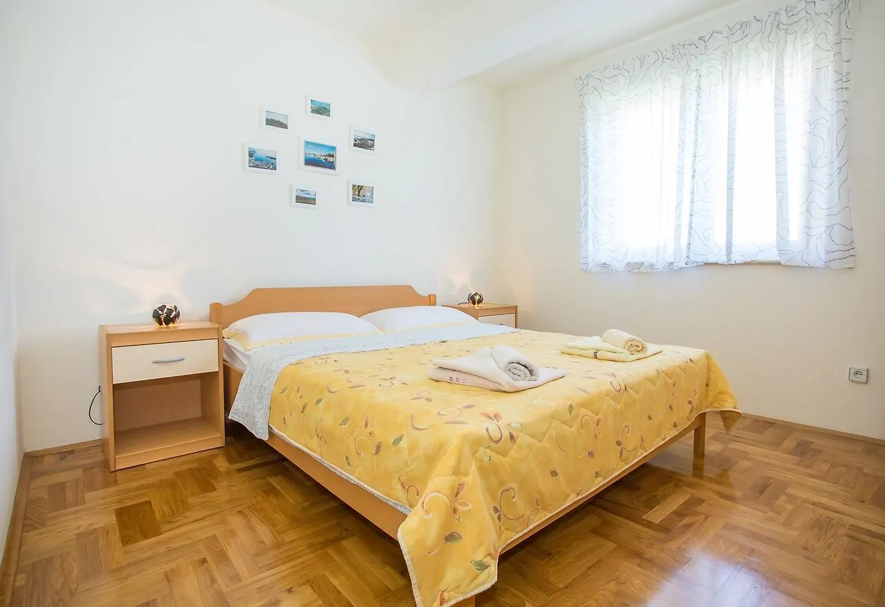 Luka Apartment Porec